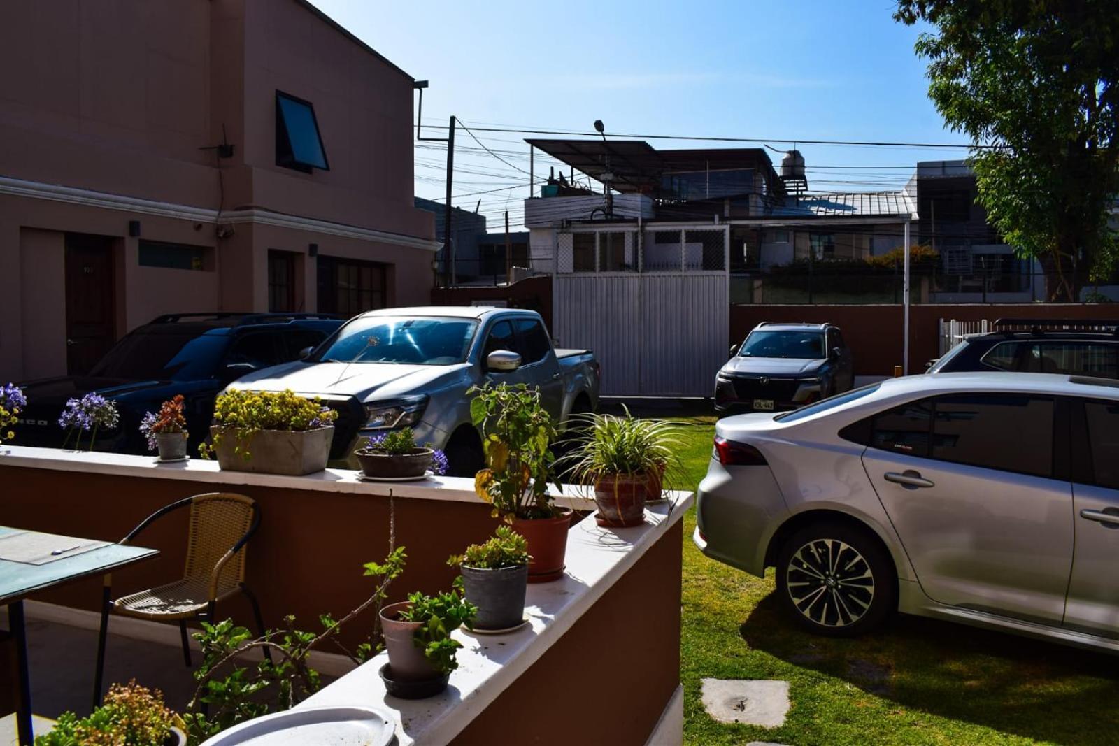 Hotel Villa Del Carmen อาเรกิปา ภายนอก รูปภาพ
