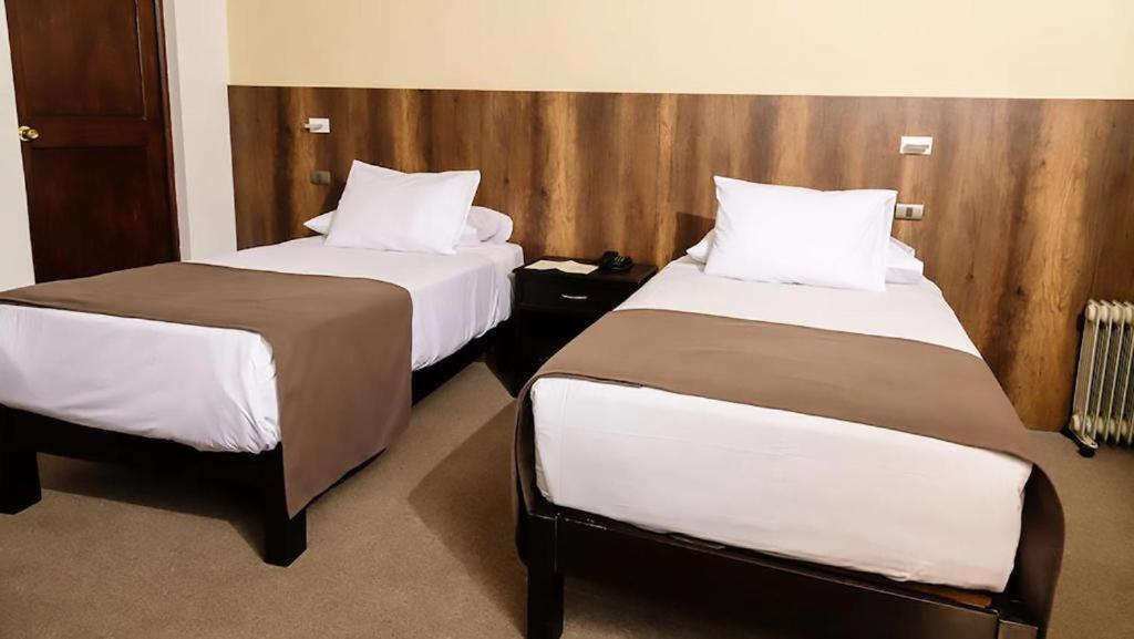 Hotel Villa Del Carmen อาเรกิปา ภายนอก รูปภาพ